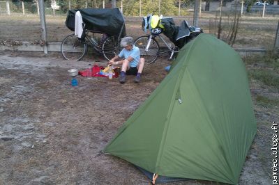 bivouac au camping de St Julien en Born